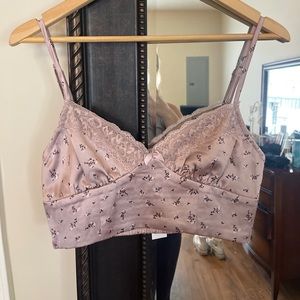 garage lace crop top